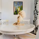Moderno Triplex Sonneland