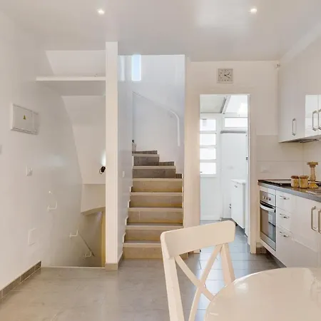 Moderno Triplex Sonneland Apartment *