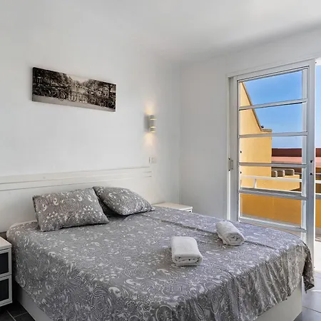 Moderno Triplex Sonneland Διαμέρισμα *